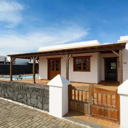 Holiday Ajei Villa