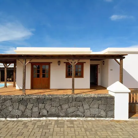 Holiday Ajei Villa
